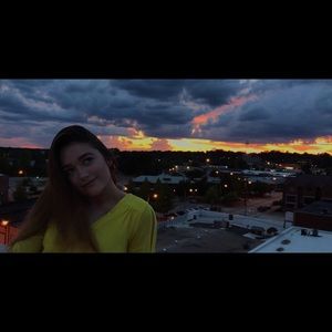 Meet your Posher, Faith